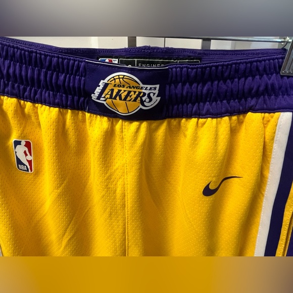 Los Angeles Lakers Icon Edition Authentic NBA Shorts - Picture 2 of 4